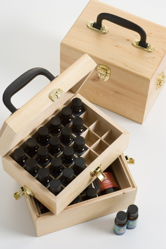 wooden aromatherapy starter kit