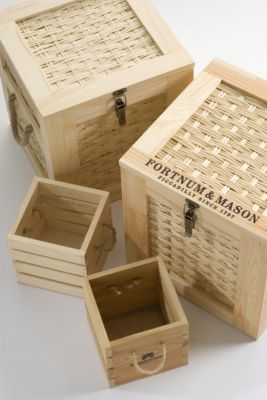 Polmac Wood & Wicker Hamper Boxes For: Fortnum & Mason