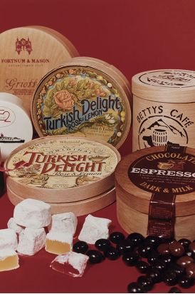 wood veneer Chocolate Boxes